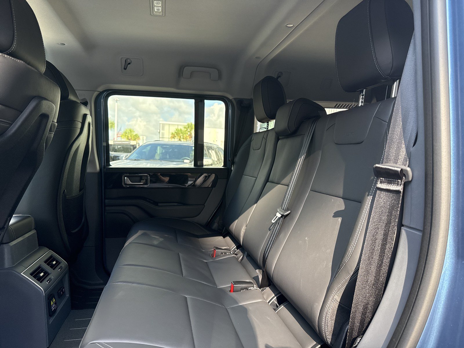 New 2026 INEOS Grenadier Station Wagon AWD/4WD image 43