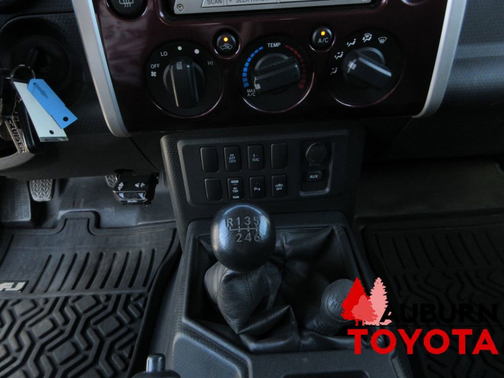 Used 2007 Toyota FJ Cruiser 4WD image 27