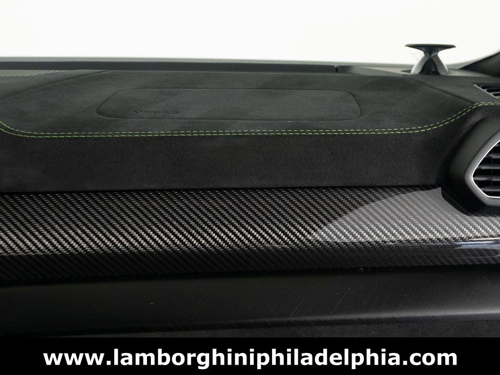 Used 2024 Lamborghini Urus Performante image 32