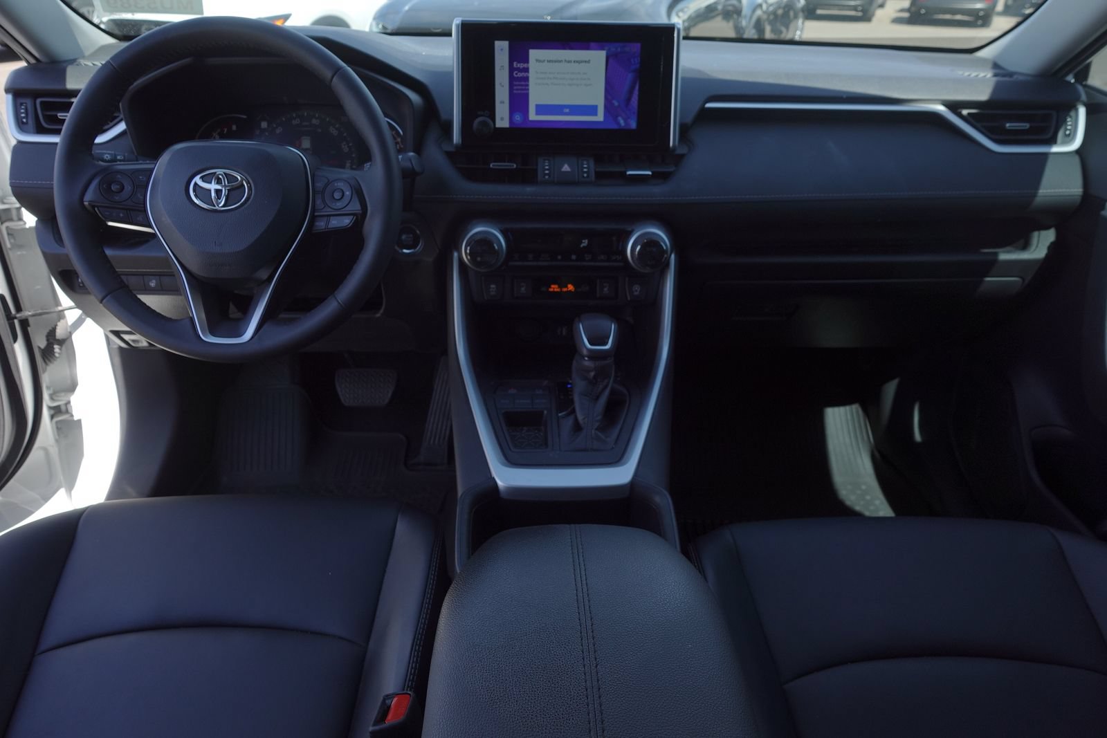 Used 2023 Toyota RAV4 XLE Premium FWD image 10