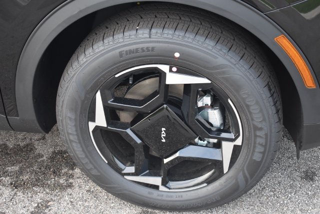 New 2027 Kia Sportage EX AWD/4WD image 12