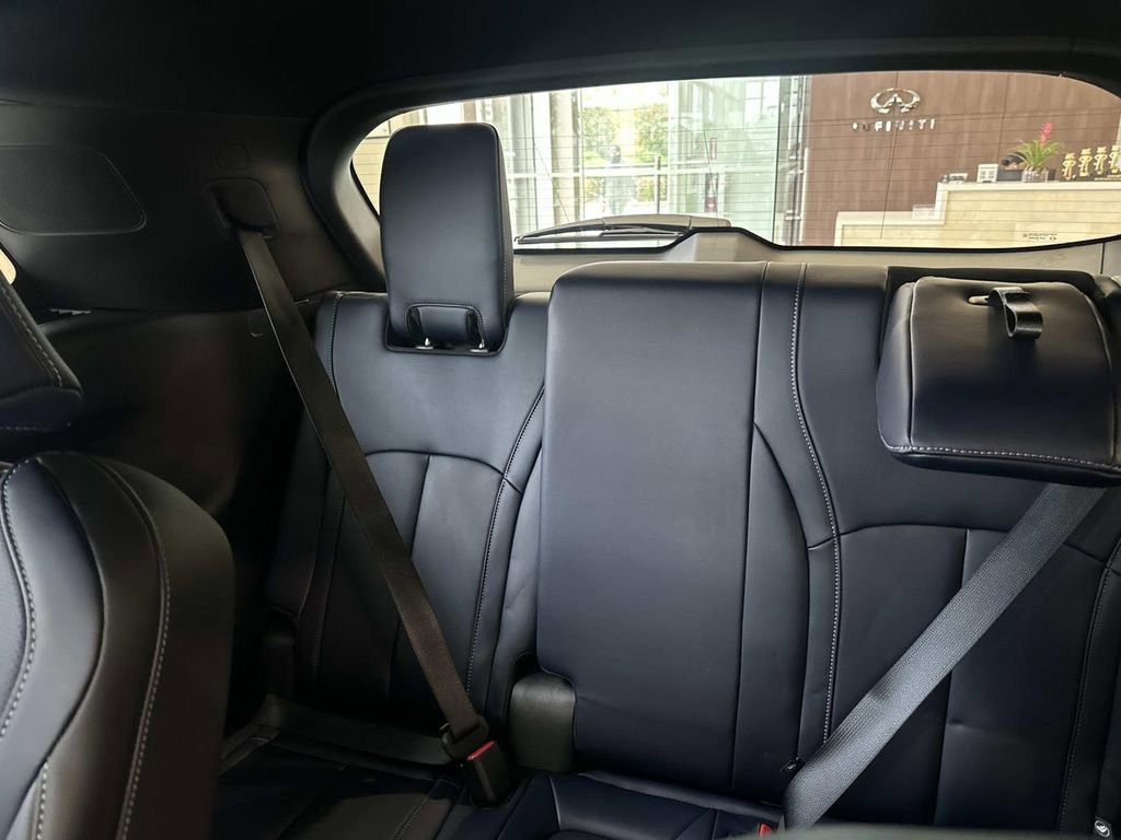 New 2026 INFINITI QX60 Sport w/ Dark Cargo Package image 14