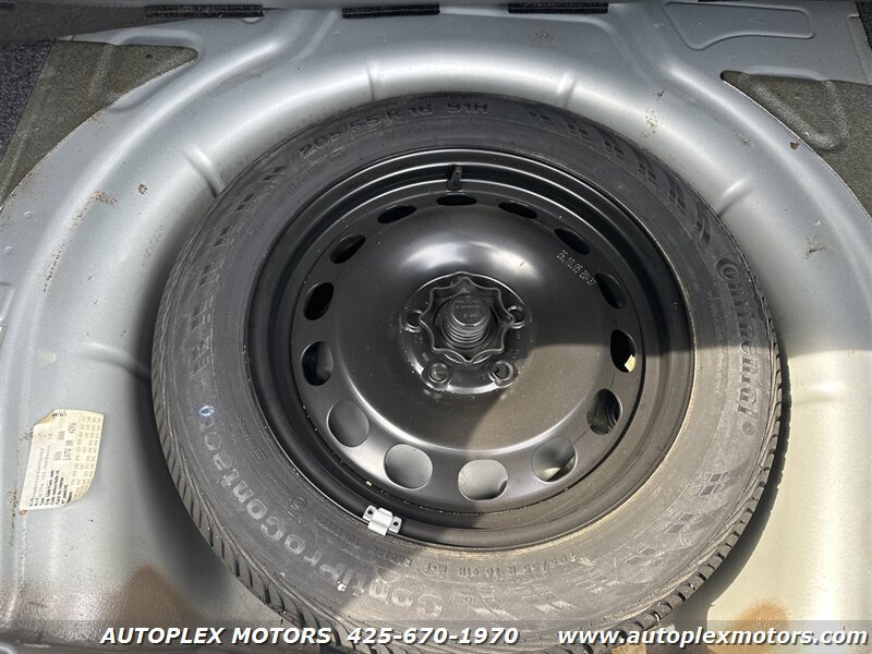 Used 2006 Volkswagen Jetta TDI FWD image 12