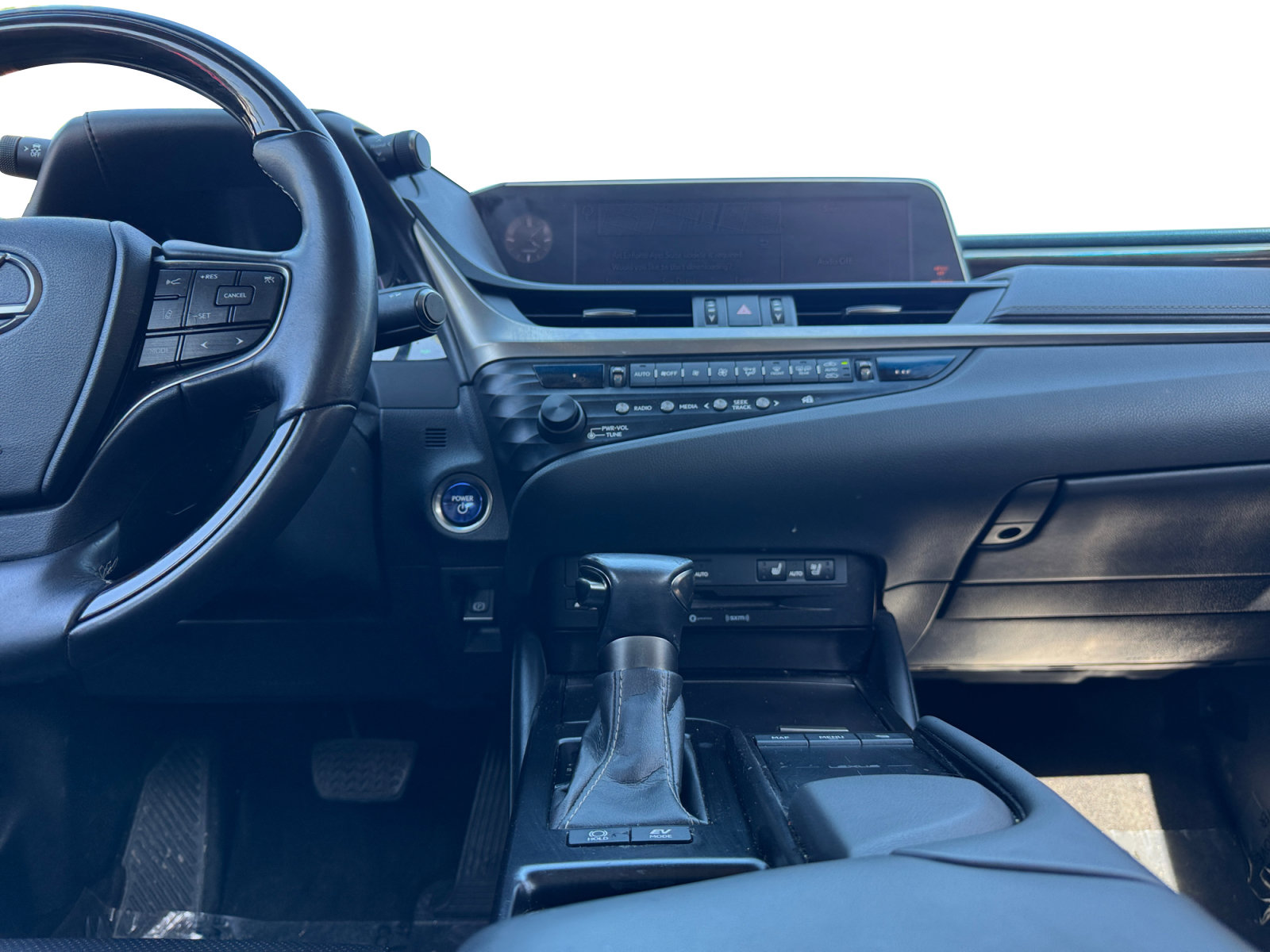 Used 2019 Lexus ES 300h FWD image 11