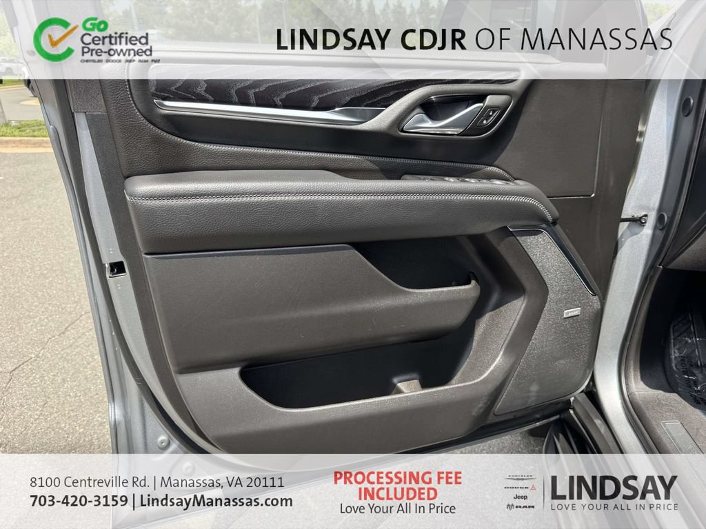 Used 2024 GMC Yukon XL Denali AWD/4WD image 18