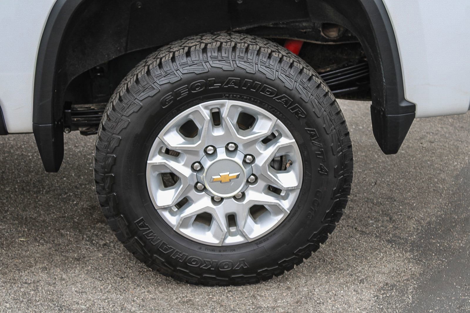Used 2025 Chevrolet Silverado 2500 LT AWD/4WD image 6