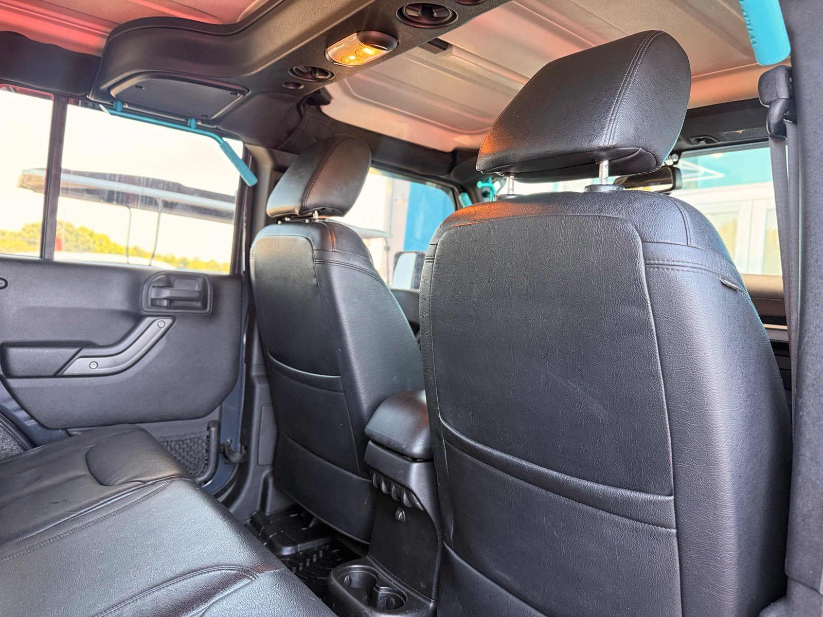 Used 2017 Jeep Wrangler Unlimited Sport w/ Quick Order Package 24S AWD/4WD image 27
