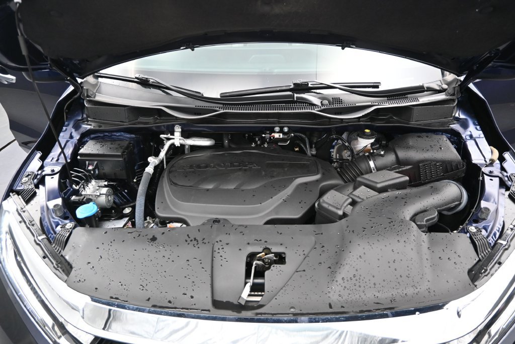Certified 2024 Honda Odyssey EX-L image 12