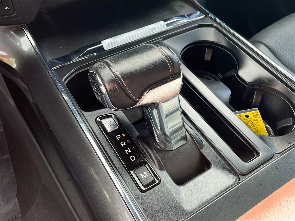 Used 2021 Ford F150 Lariat w/ Equipment Group 502A High image 17