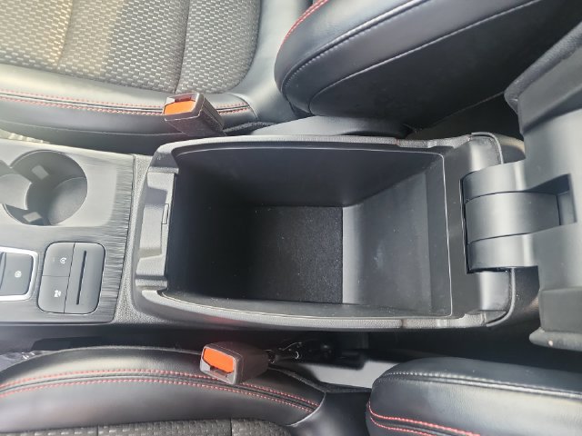Used 2024 Ford Escape ST-Line AWD/4WD image 28
