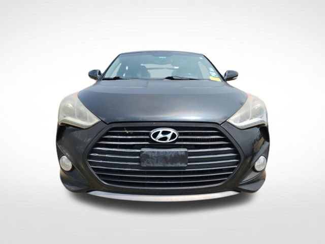 Used 2015 Hyundai Veloster Turbo w/ Option Group 04 FWD image 2