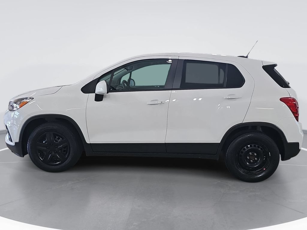 Used 2019 Chevrolet Trax LS w/ Tint and Cruise Package FWD image 7
