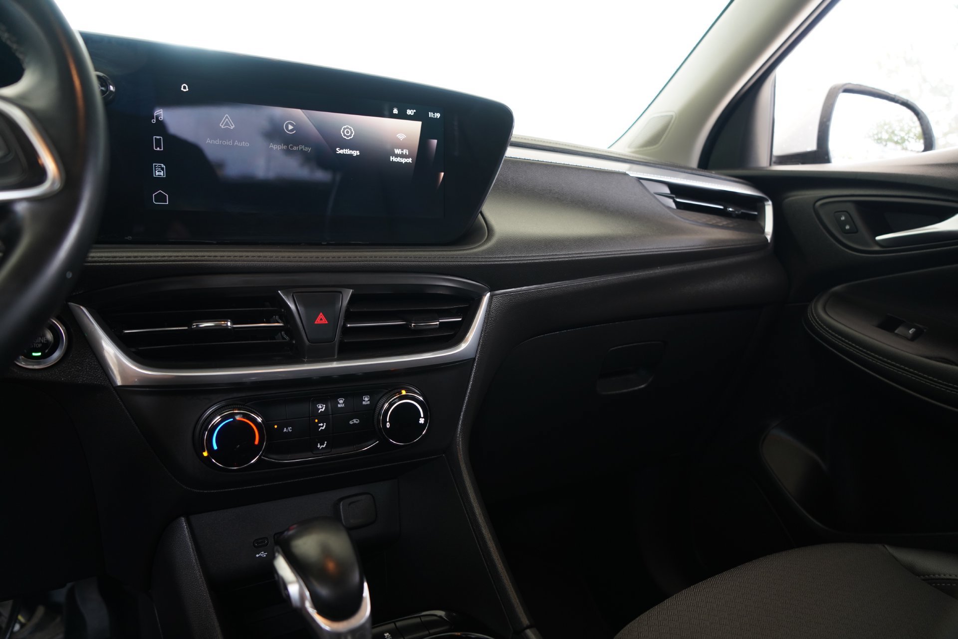 Used 2024 Buick Encore GX Preferred FWD image 16