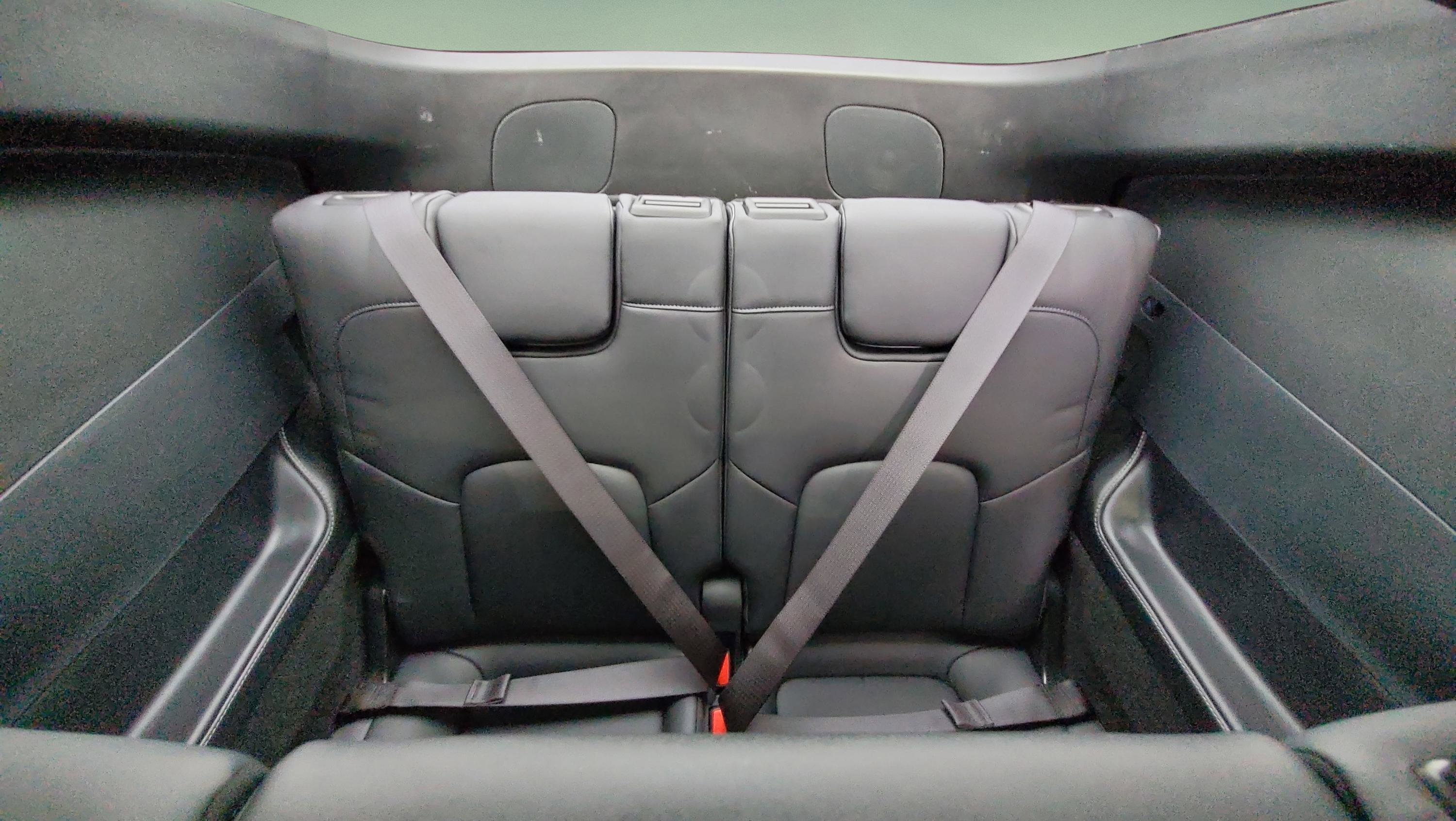 Used 2021 Tesla Model Y Long Range image 16