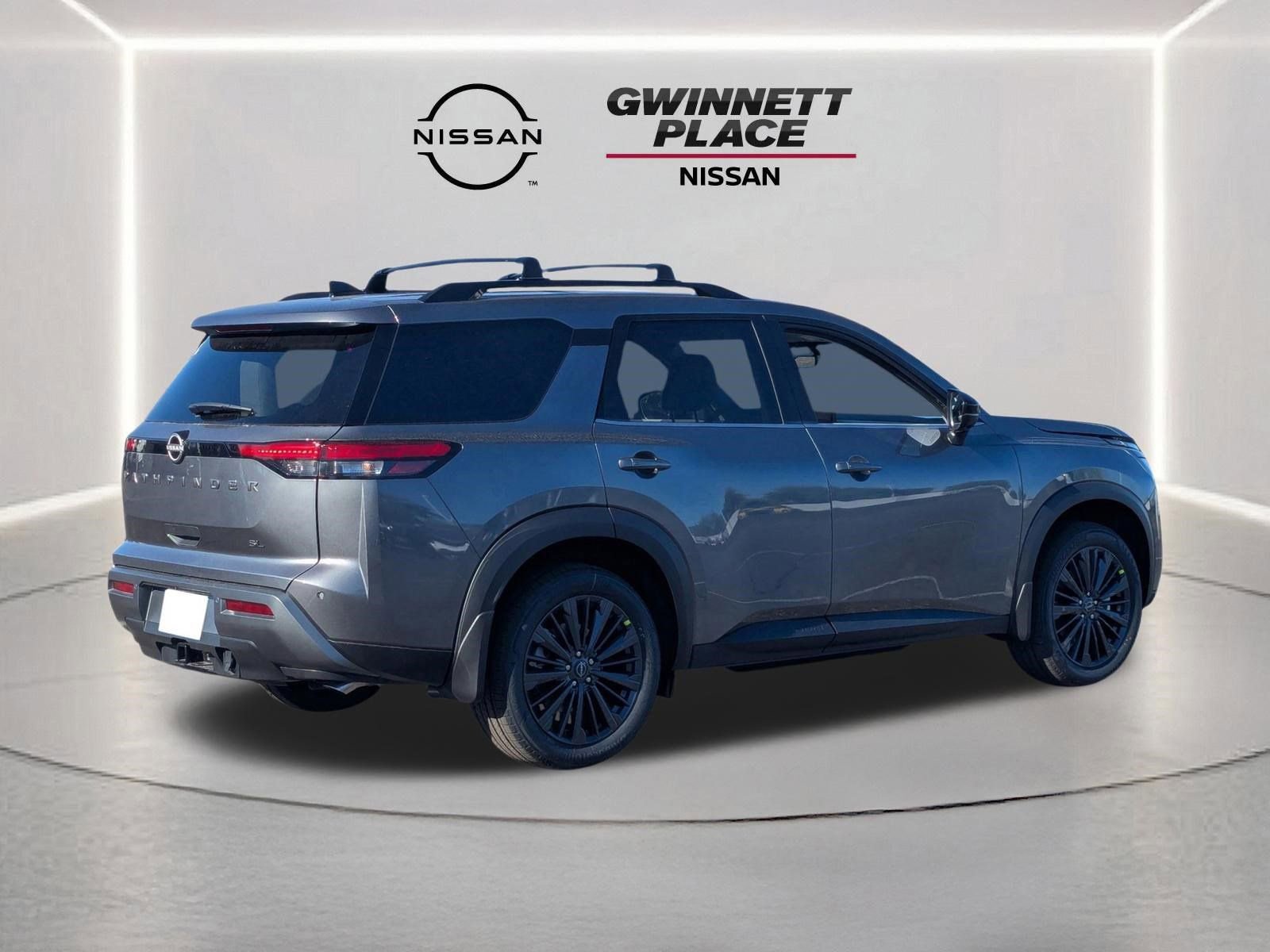 New 2026 Nissan Pathfinder SL image 5