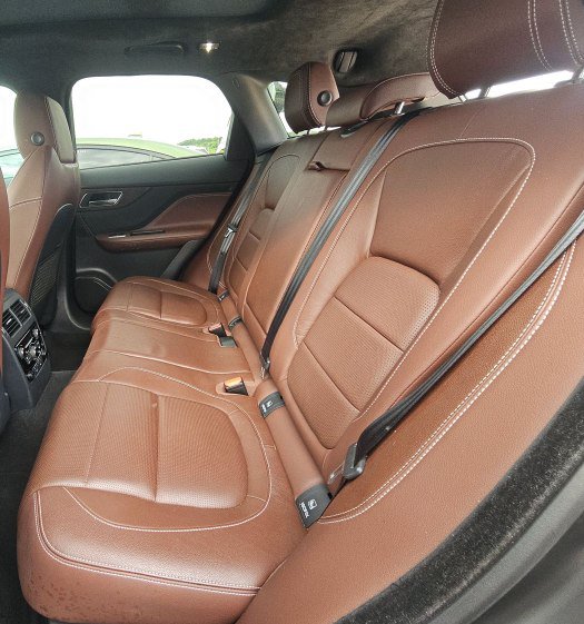 Used 2020 Jaguar F-PACE S AWD/4WD image 4