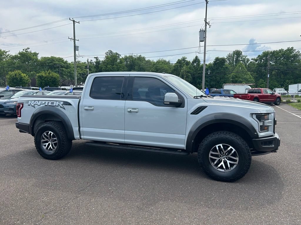 Certified 2017 Ford F150 Raptor w/ Equipment Group 802A Luxury AWD/4WD image 4