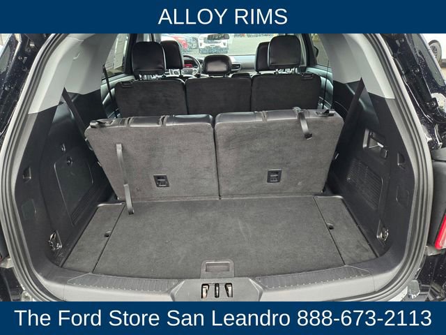 Certified 2021 Ford Explorer XLT w/ Equipment Group 202A image 12