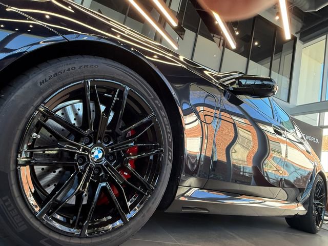 New 2026 BMW M5 w/ Executive Package AWD/4WD image 9