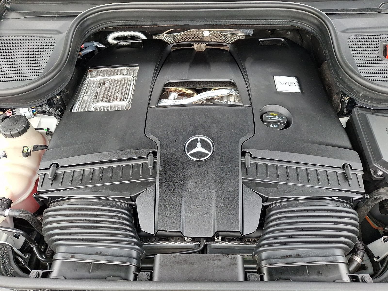 Certified 2024 Mercedes-Benz GLS 580 4MATIC image 27