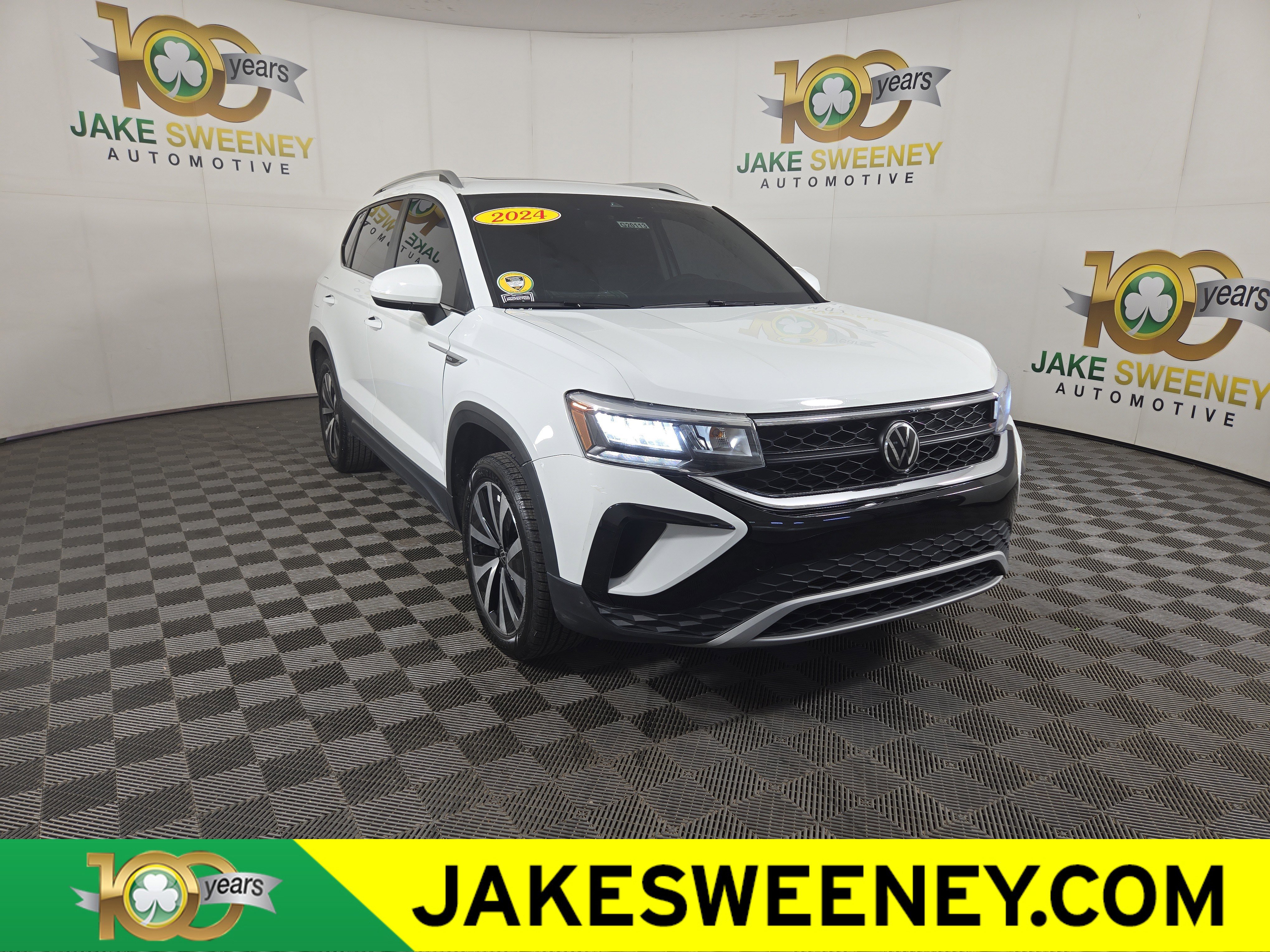 Used 2024 Volkswagen Taos SE