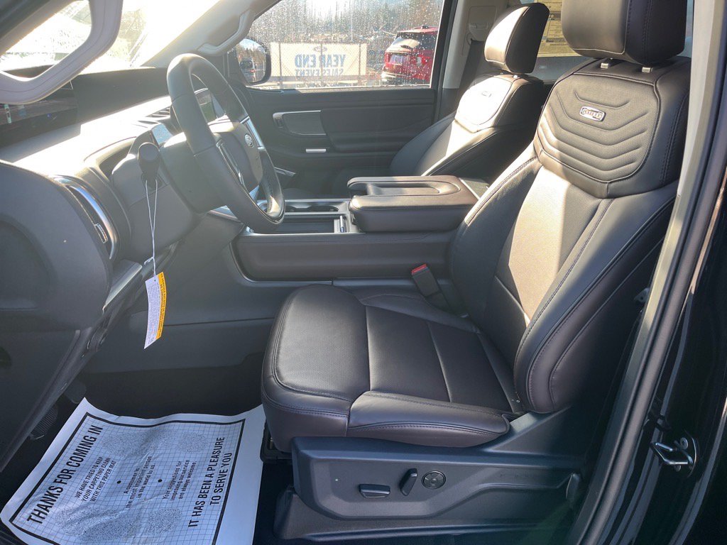 New 2025 Ford Expedition Max Platinum w/ Platinum Ultimate Package AWD/4WD image 17