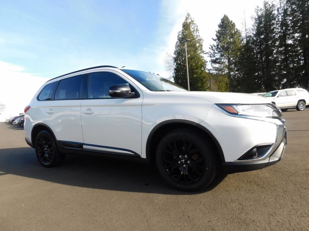 Used 2019 Mitsubishi Outlander LE