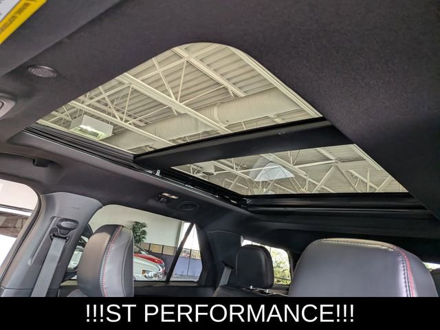 Used 2025 Ford Explorer ST image 17