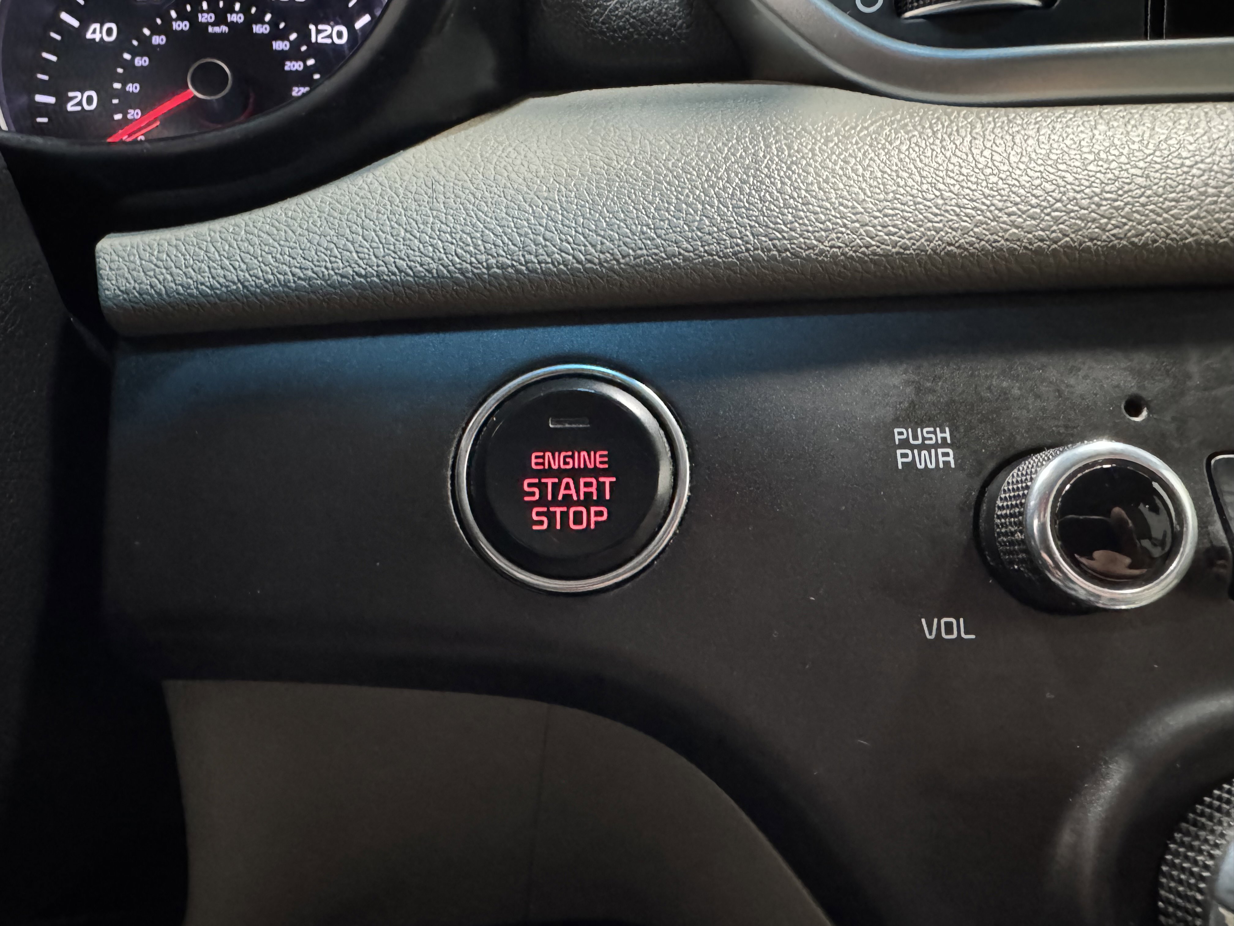 Used 2022 Kia Sportage LX w/ LX AWD Value Edition Package image 6