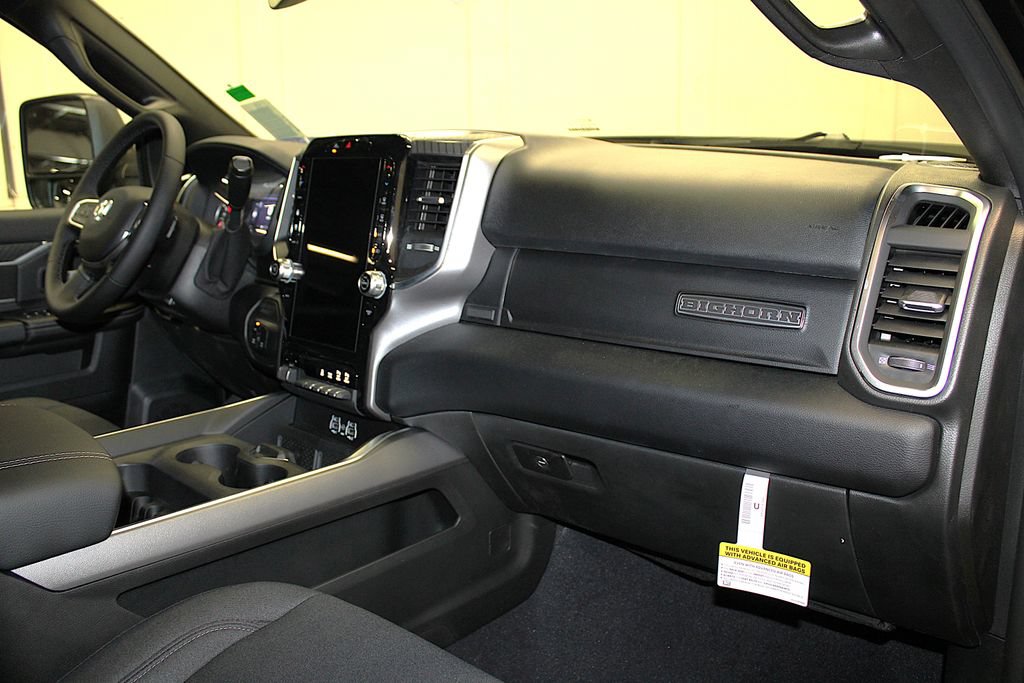 New 2026 RAM 2500 Big Horn AWD/4WD image 31