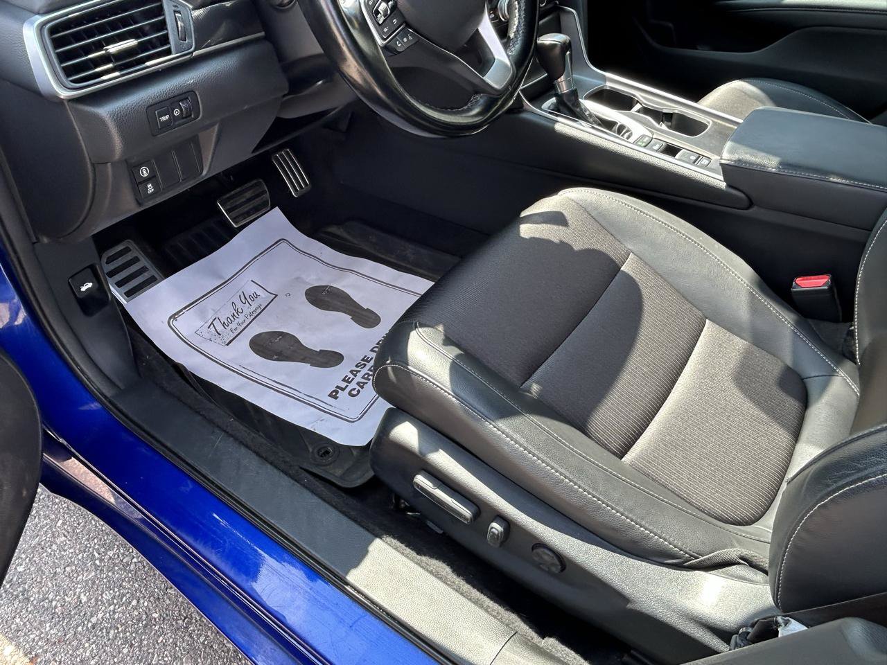 Used 2022 Honda Accord Sport image 10