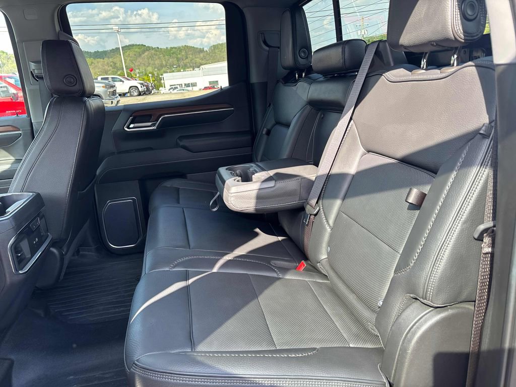 Used 2023 GMC Sierra 1500 Denali AWD/4WD image 24