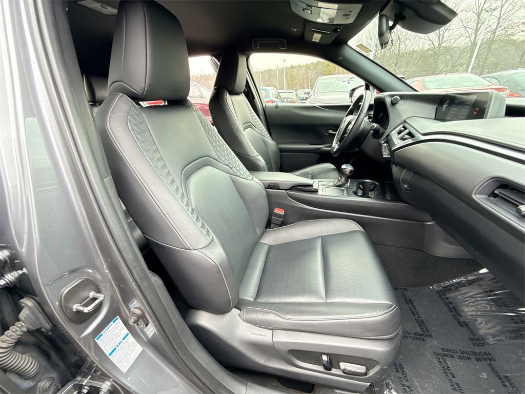 Used 2020 Lexus UX 250h w/ Accessory Package 2 image 24