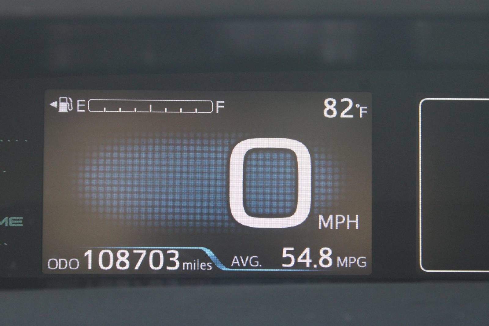Used 2017 Toyota Prius Prime Premium w/ Preferred Accessory Package FWD image 31
