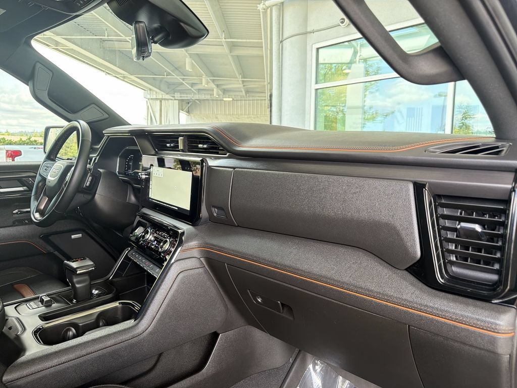 Certified 2024 GMC Sierra 1500 AT4 w/ Technology Package AWD/4WD image 30