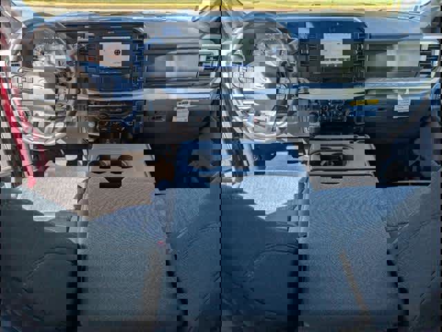 New 2026 Ford F350 XLT w/ 360-Degree Camera Package image 17