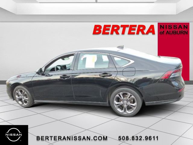 Used 2023 Honda Accord EX image 1