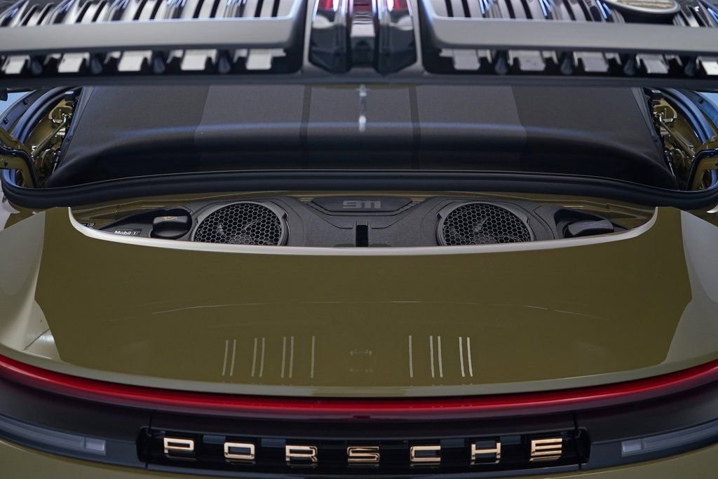 Used 2026 Porsche 911 GTS image 34