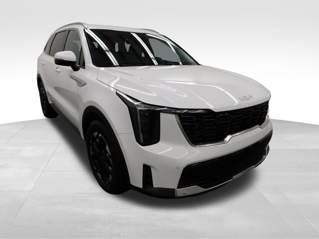 Used 2024 Kia Sorento S image 2