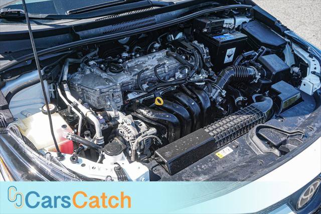 Used 2020 Toyota Corolla LE image 32