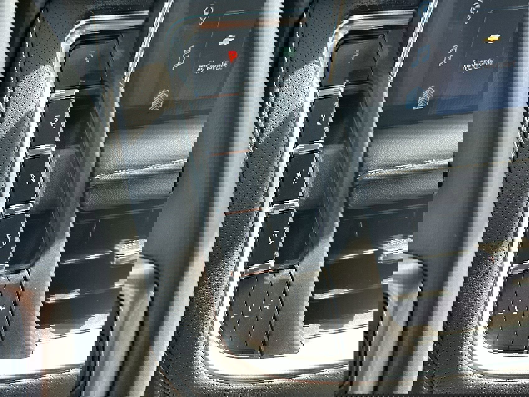 Used 2023 Chevrolet Tahoe Premier image 20