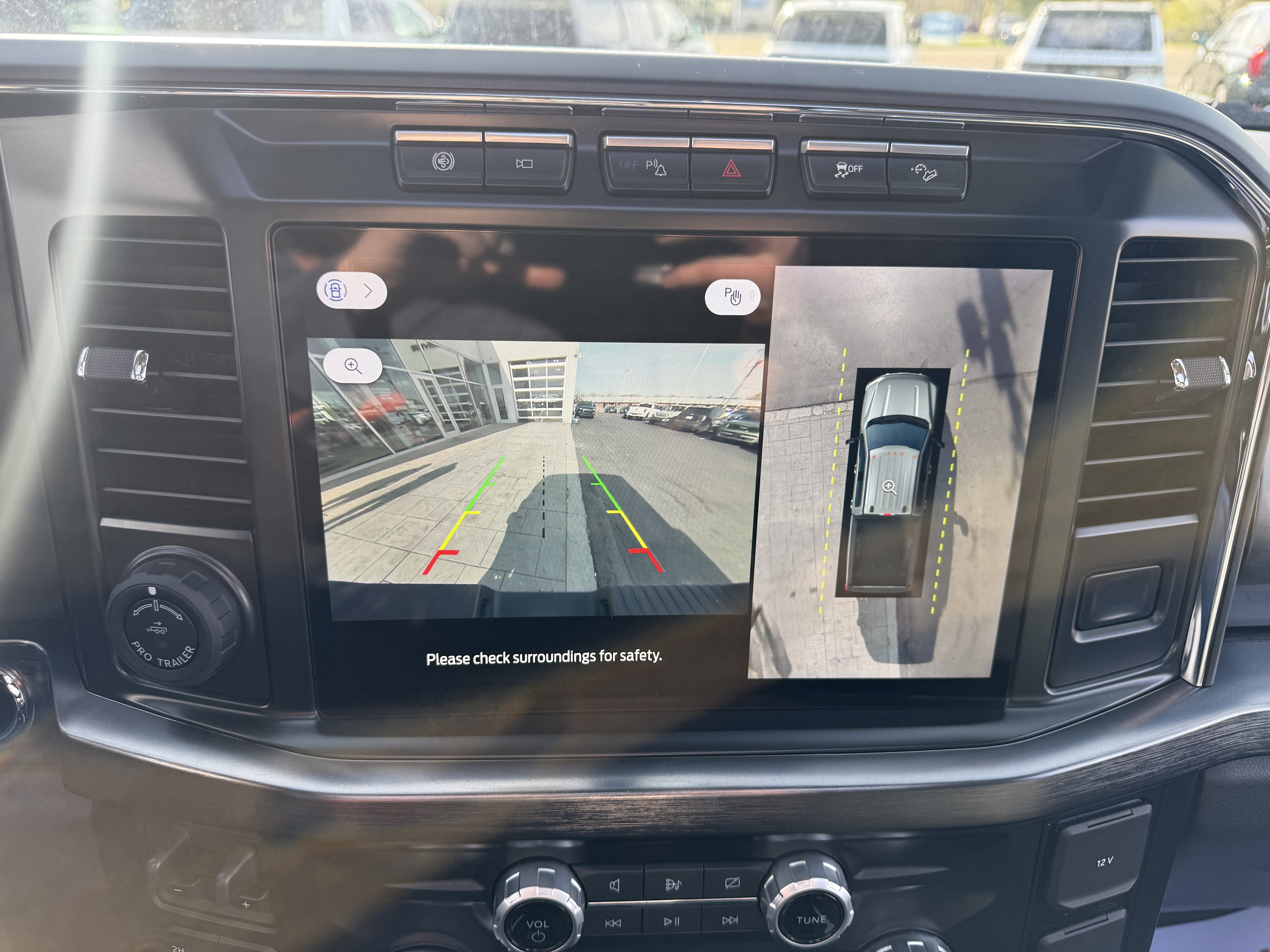 Used 2023 Ford F250 Lariat w/ Lariat Ultimate Package image 22