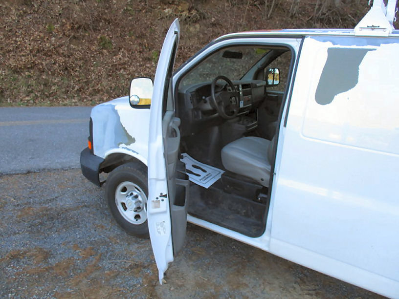 Used 2006 Chevrolet Express 2500 Extended RWD image 8