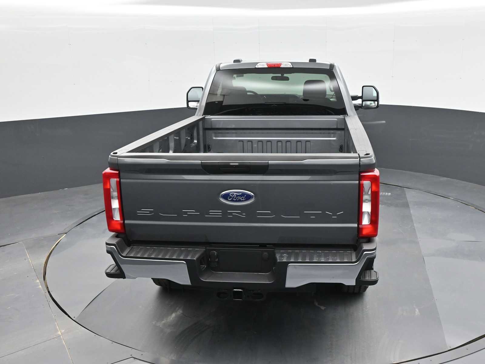 New 2025 Ford F350 XLT image 19