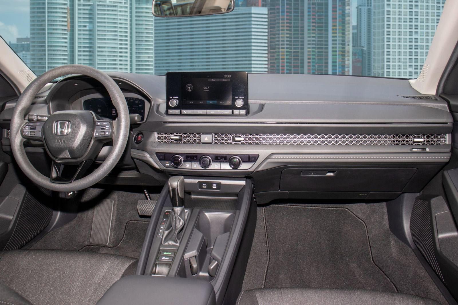 Certified 2025 Honda Accord SE image 21