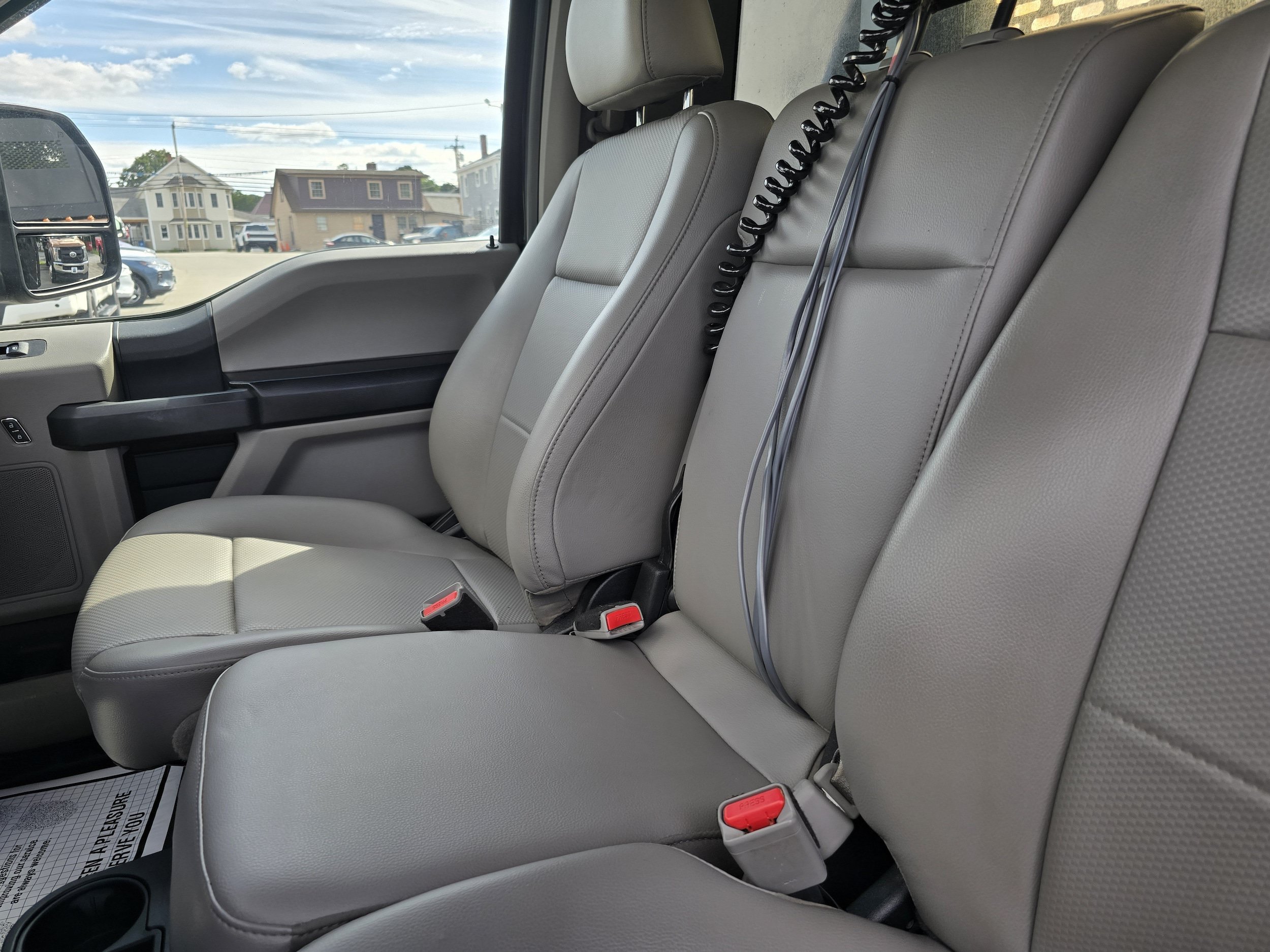 Used 2017 Ford F550 4x4 Regular Cab Super Duty image 9
