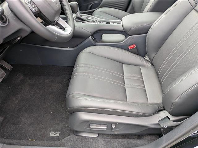 New 2026 Honda HR-V EX-L image 4