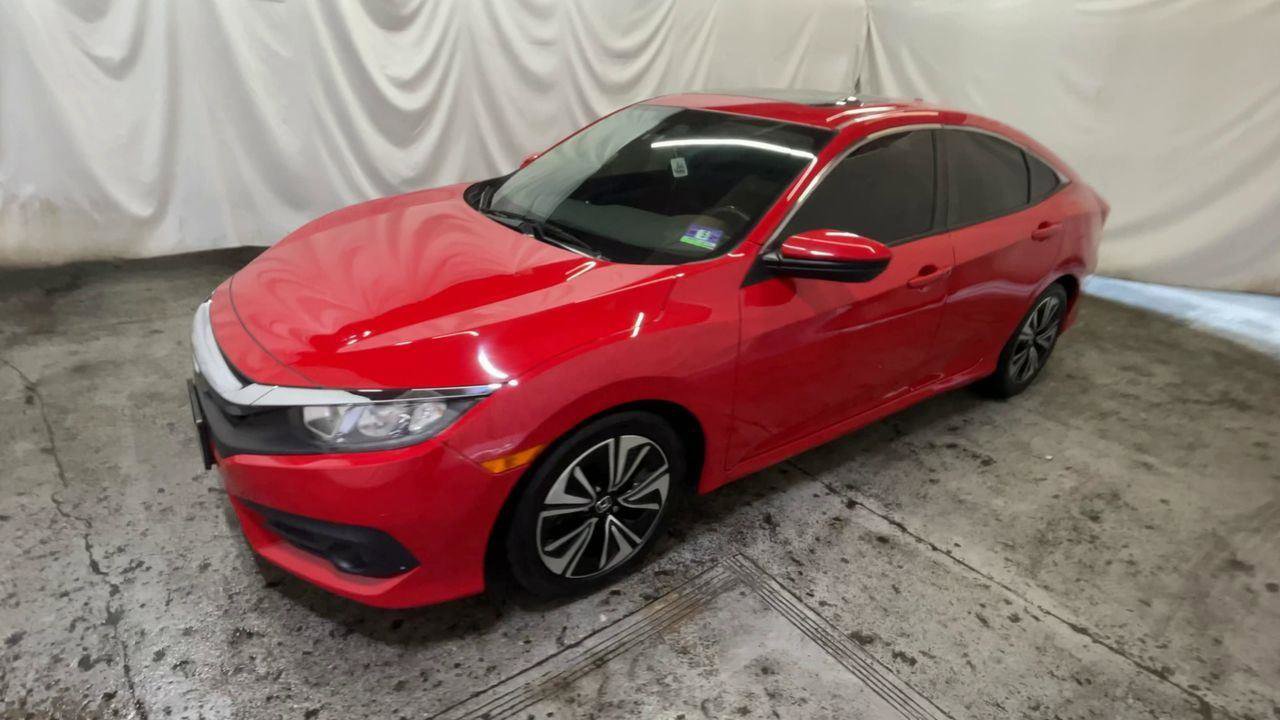 Used 2018 Honda Civic EX-T image 4
