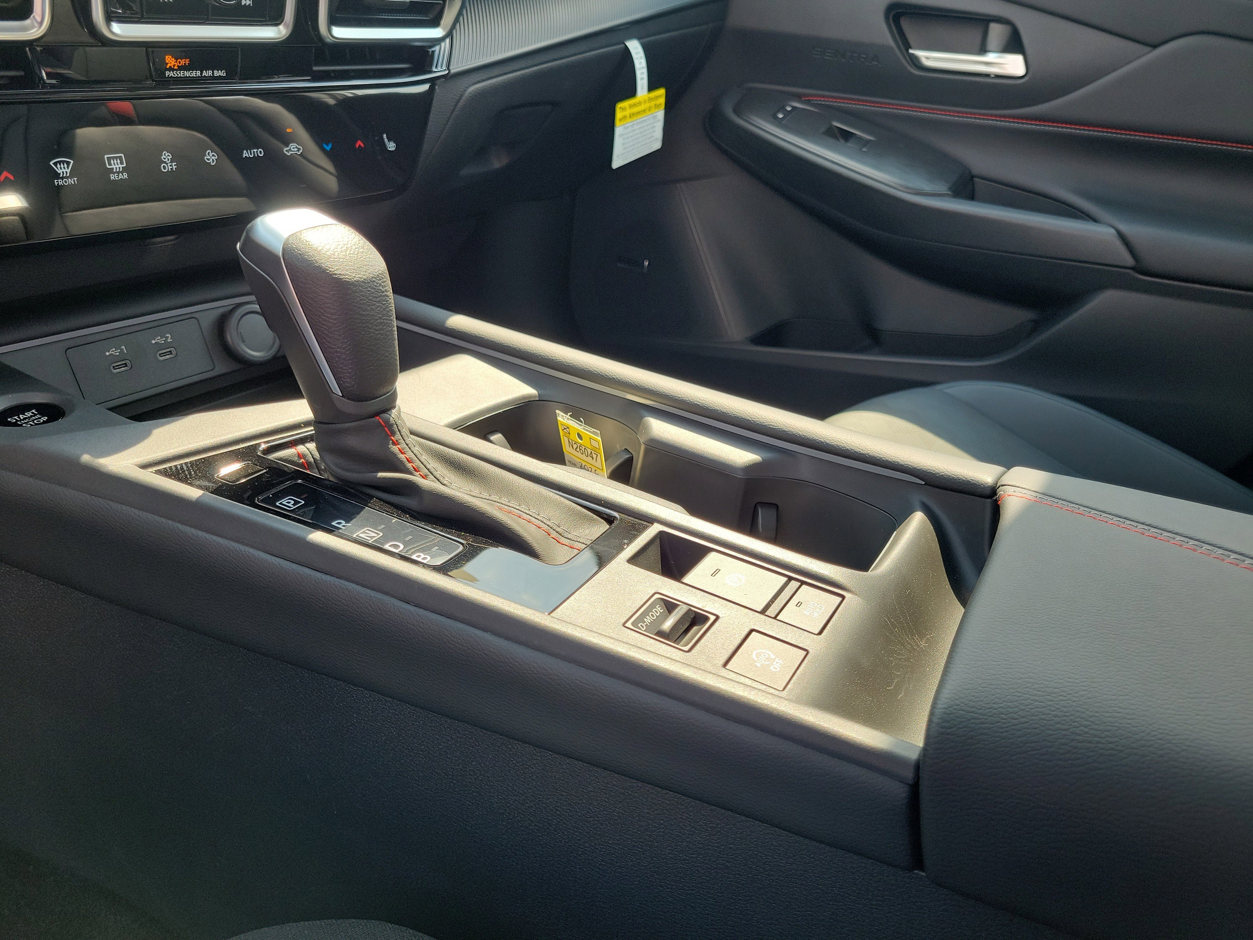New 2026 Nissan Sentra SR w/ SR Premium Package FWD image 29
