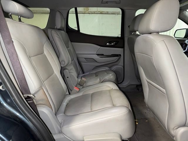 Used 2019 GMC Acadia SLT w/ LPO, Cargo Package AWD/4WD image 21